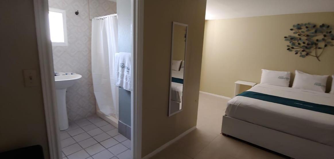 Hotel Frontera Baja Mexicali Dış mekan fotoğraf