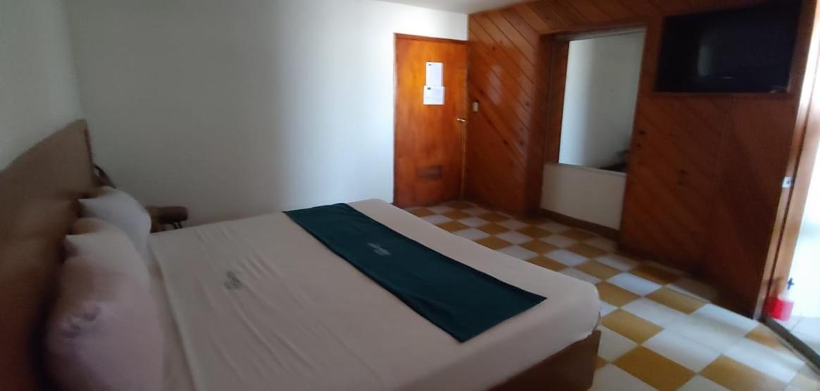 Hotel Frontera Baja Mexicali Dış mekan fotoğraf