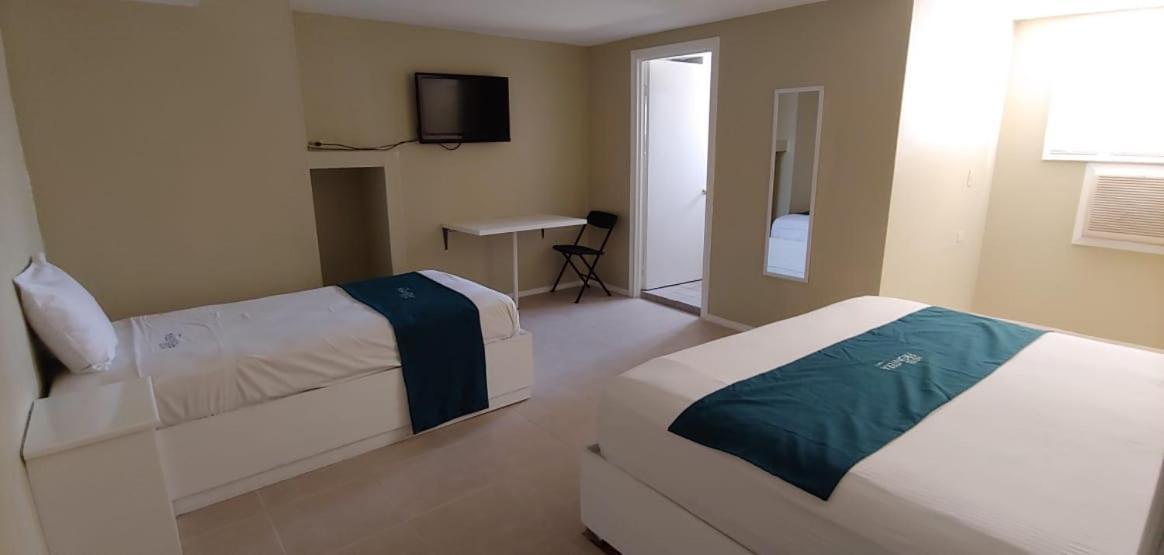 Hotel Frontera Baja Mexicali Dış mekan fotoğraf
